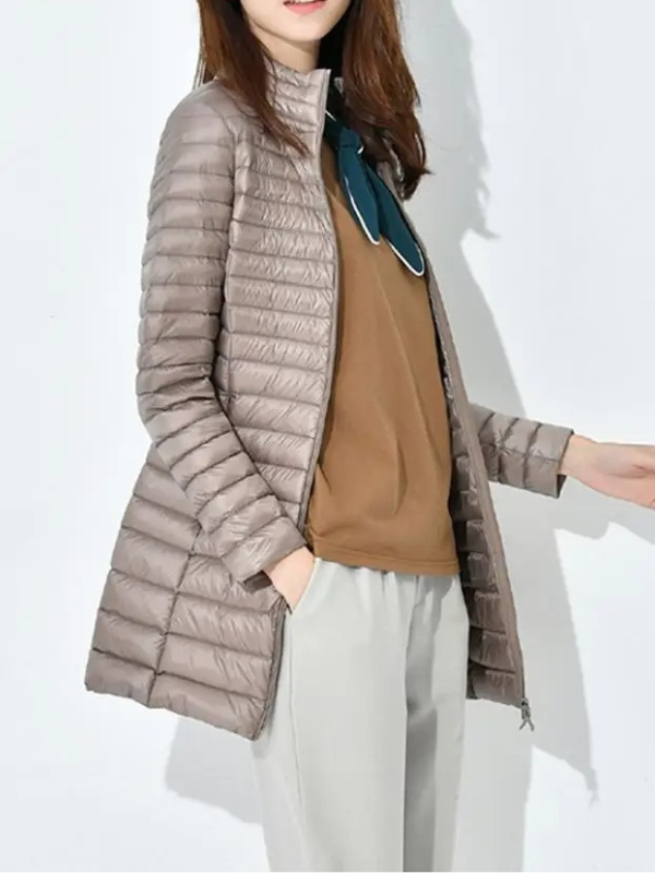 Elaris | Chaqueta de plumón ligera para un estilo cálido y estilizado