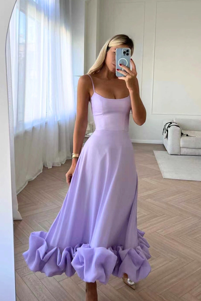 Valeriah | Vestido largo con volantes y escote en V – invitada perfecta