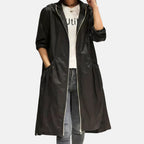 Ariadna | Chaqueta impermeable con capucha para mujer de largo hasta la rodilla