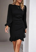 Valeria | Vestido Ajustado con Bajo Volante