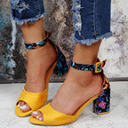 Celia | Sandalias tacón ancho mujer con pulsera y punta abierta cómodas