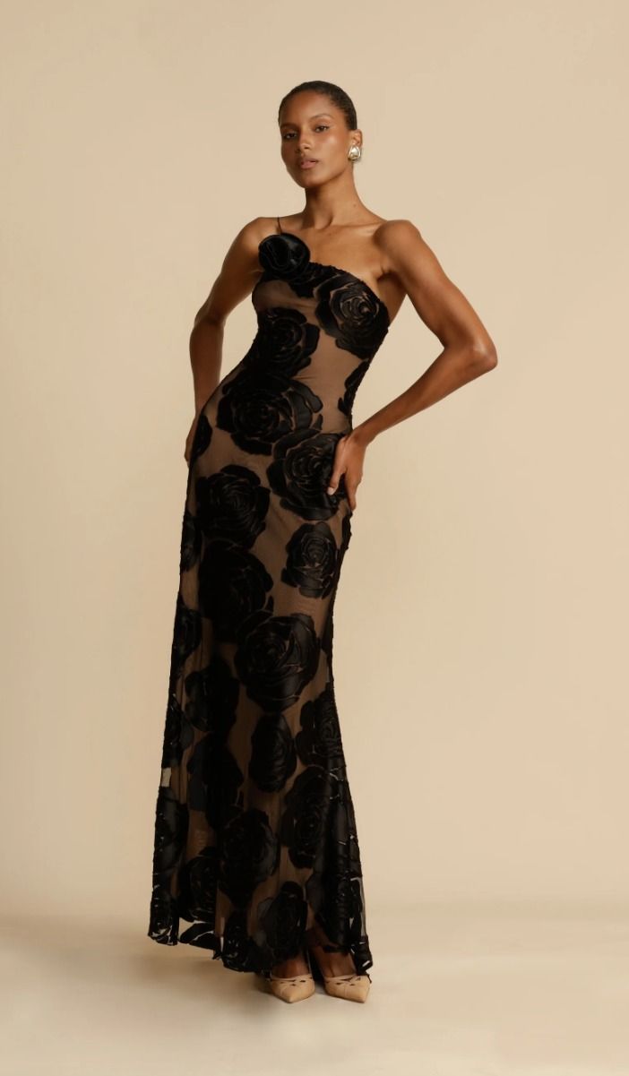 Reyes | Vestido largo elegante con volantes
