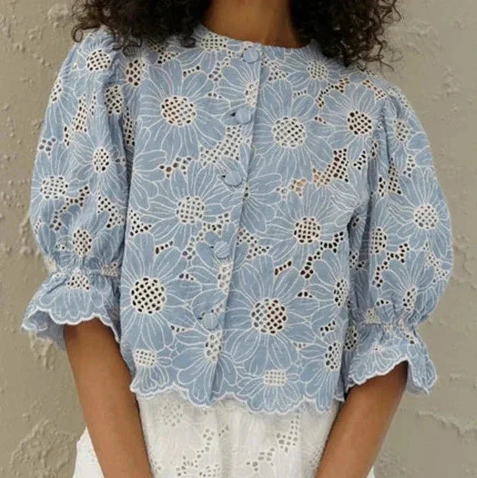 Itziar | Blusa Elegante con Mangas Abullonadas y Bordado Floral