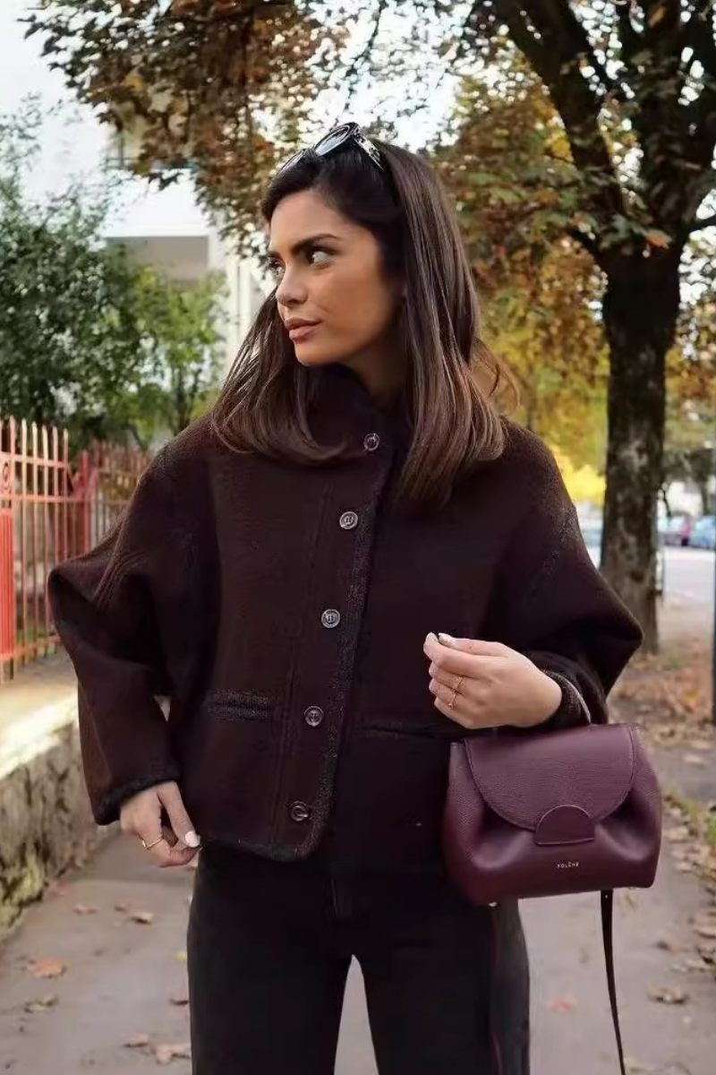 Lía | Chaqueta Oversize Abotonada con Bolsillos – Estilo Casual Chic