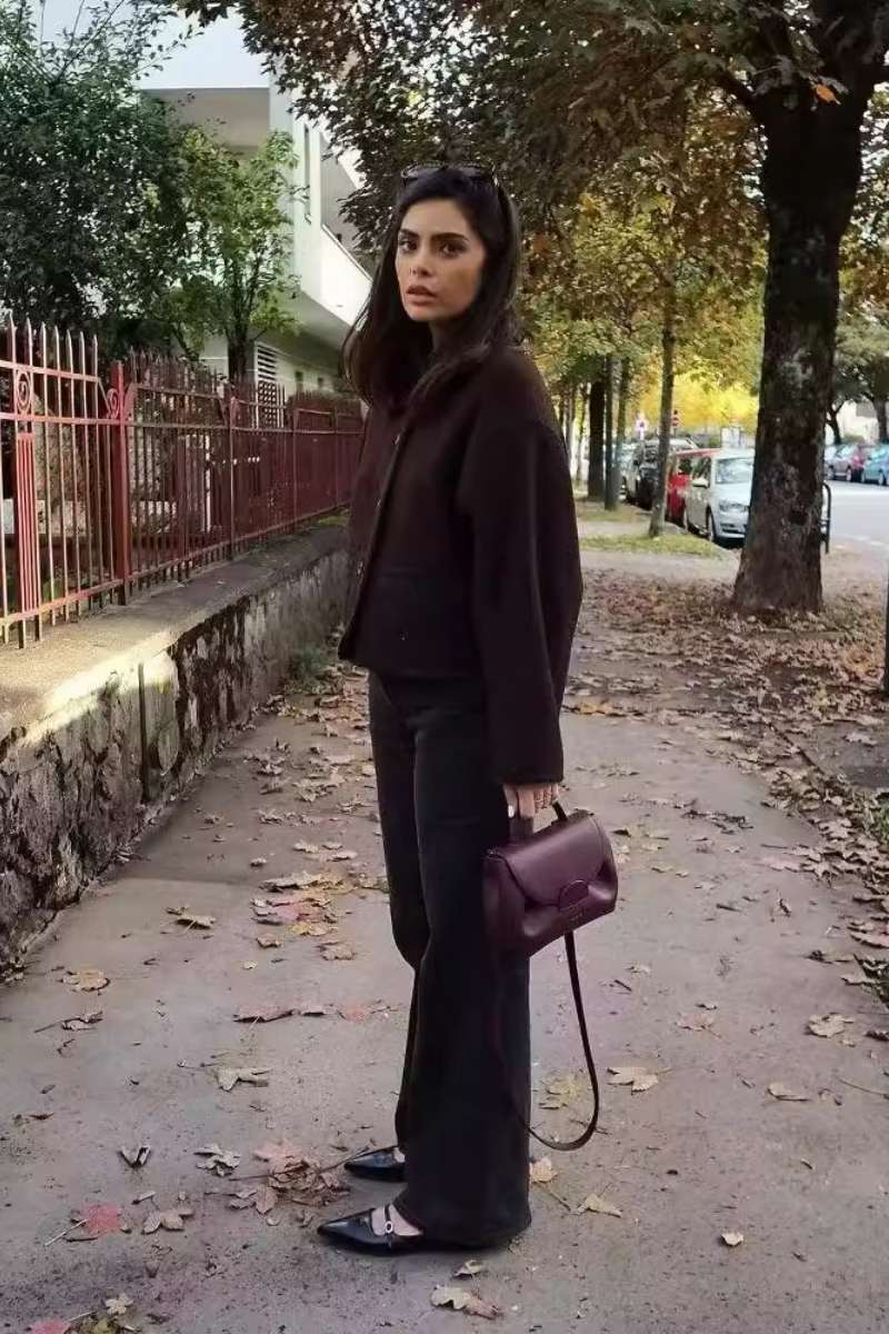 Lía | Chaqueta Oversize Abotonada con Bolsillos – Estilo Casual Chic