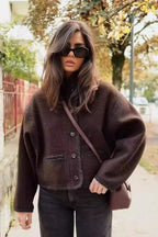 Lía | Chaqueta Oversize Abotonada con Bolsillos – Estilo Casual Chic