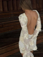 Dolores | Vestido mini de mujer ajustado con mangas largas