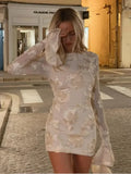 Dolores | Vestido mini de mujer ajustado con mangas largas