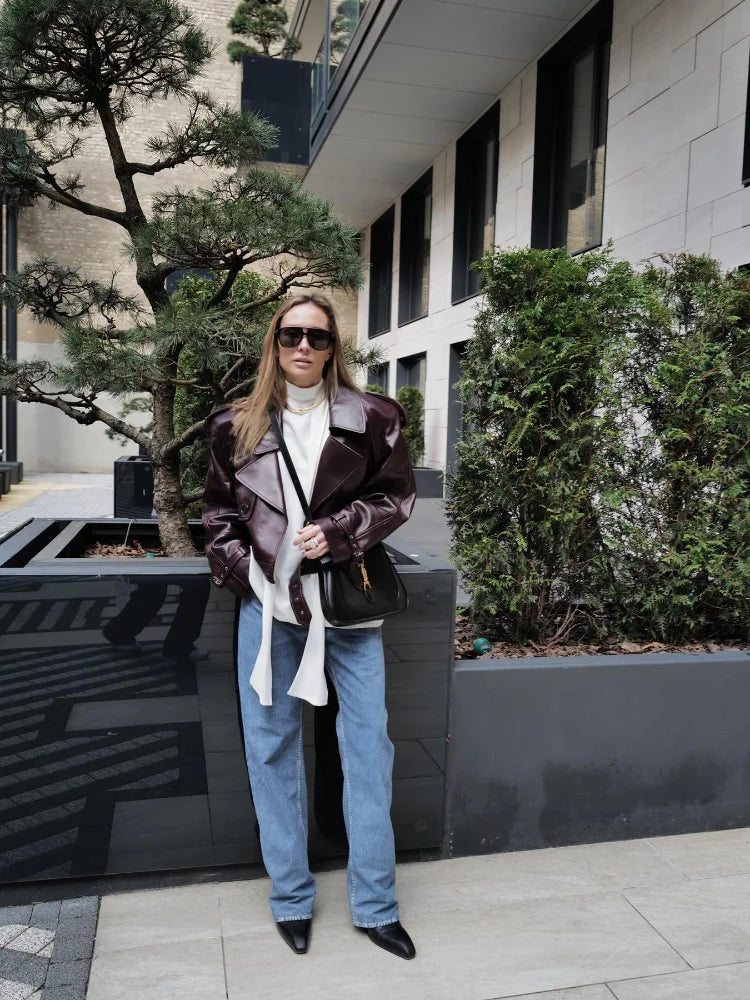 Nora | Chaqueta Corta Elegante para Mujer – Estilo Chic Moderno