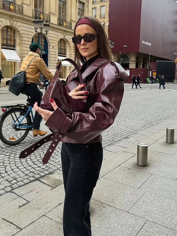 Nora | Chaqueta Corta Elegante para Mujer – Estilo Chic Moderno