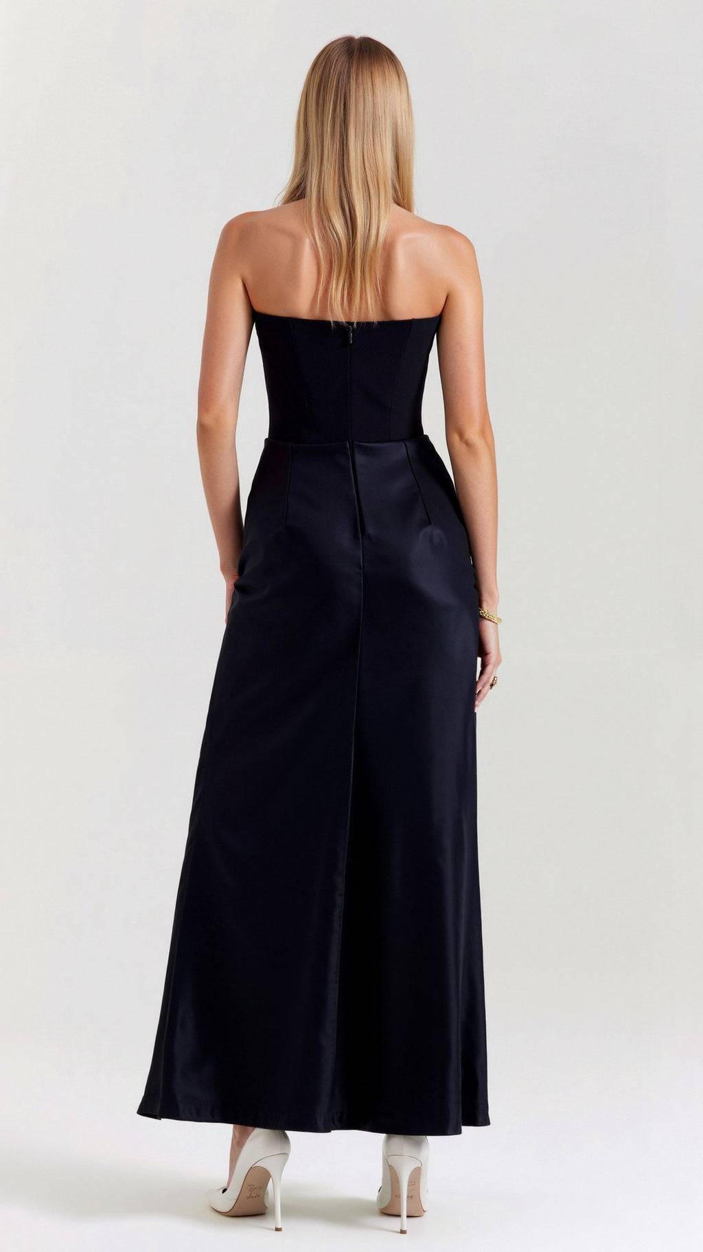 Velmira | Vestido Maxi Entallado sin Tirantes