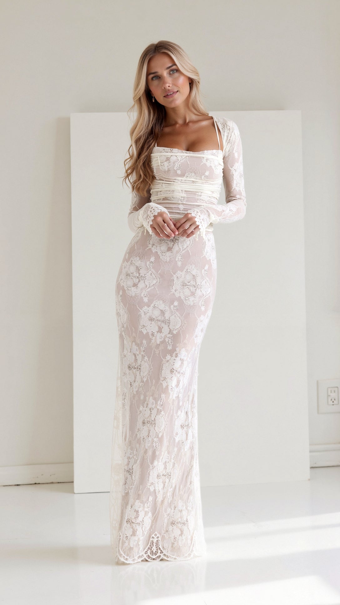 Elarisse | Vestido Maxi de Encaje con Mangas Largas