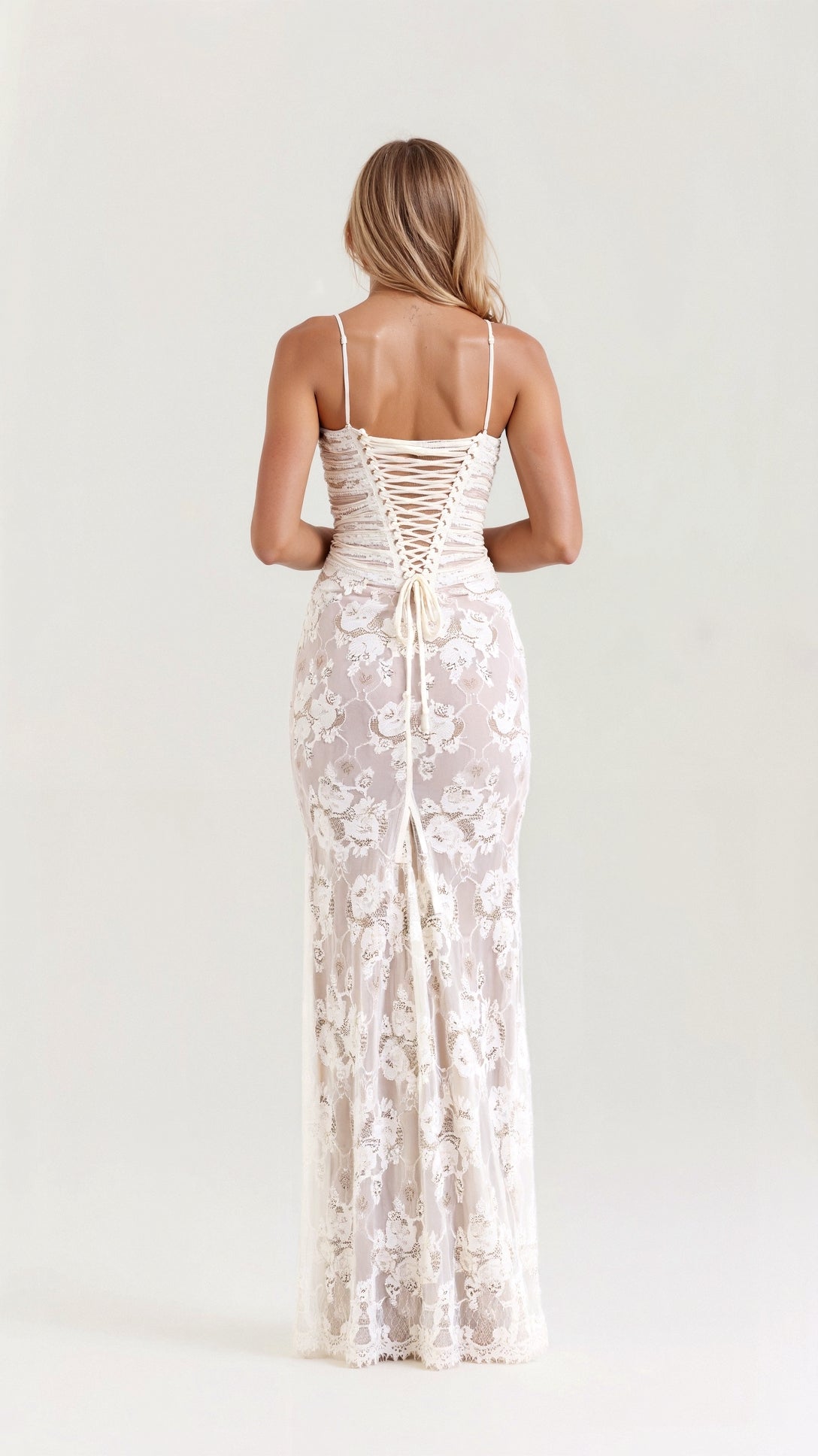 Elarisse | Vestido Maxi de Encaje con Mangas Largas