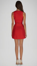 Selvara | Vestido Mini Estructurado sin Mangas
