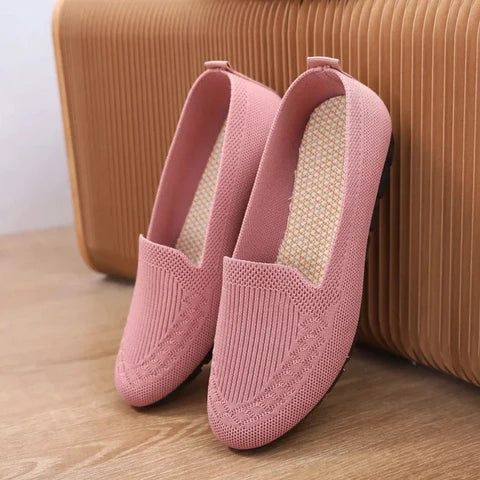 Inez | zapatos slip-on de diseño moderno