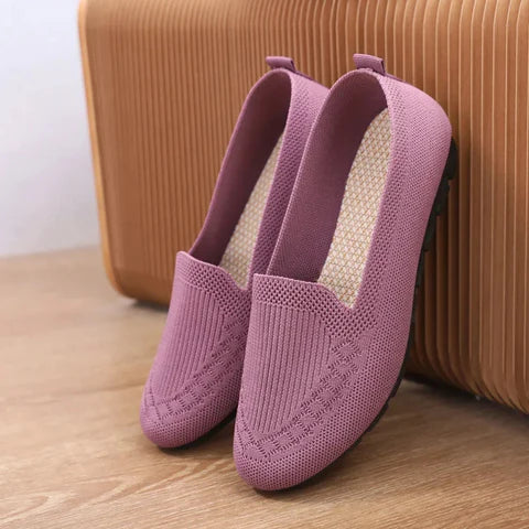 Inez | zapatos slip-on de diseño moderno