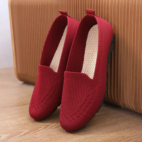 Inez | zapatos slip-on de diseño moderno
